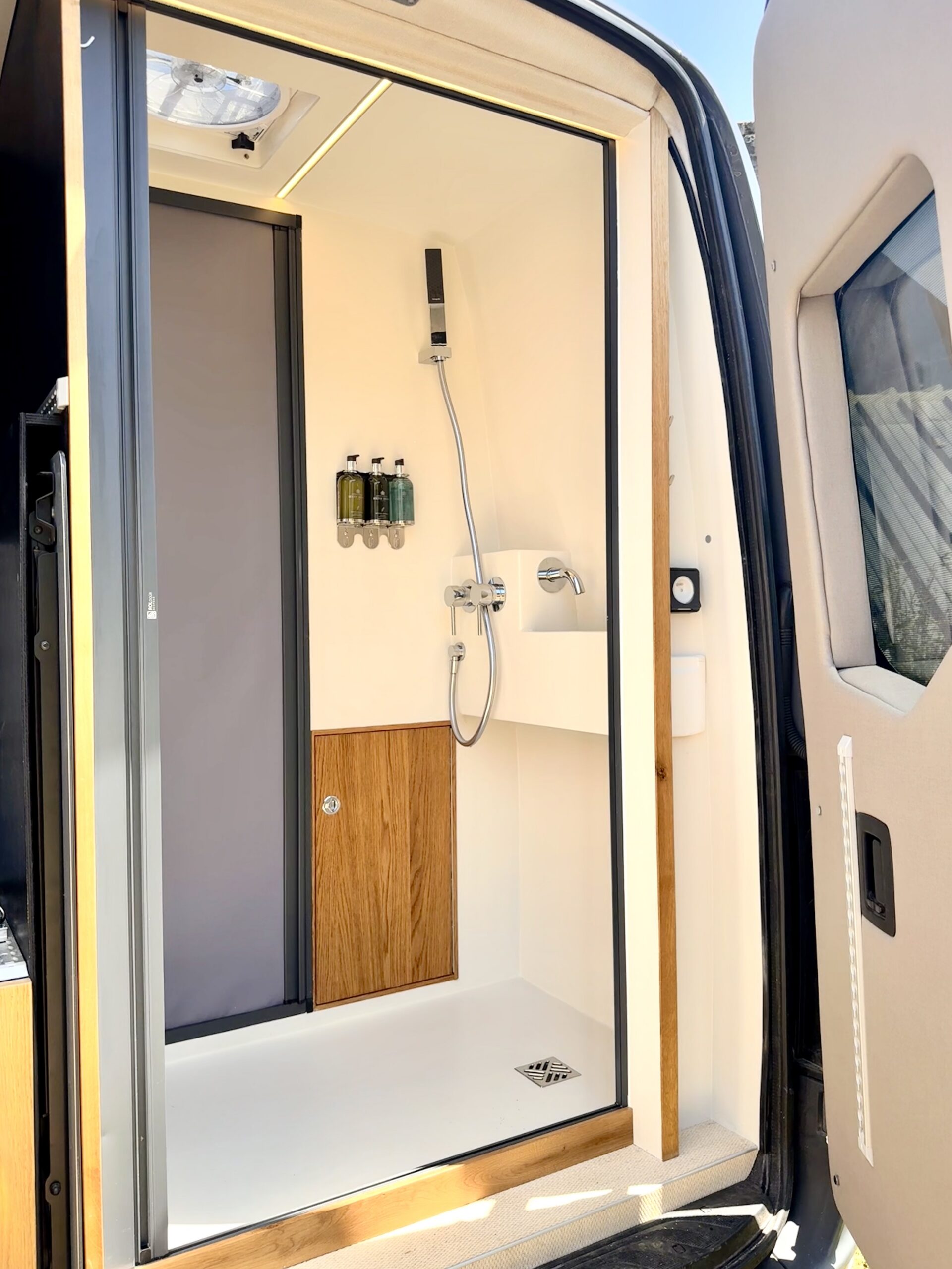 Rocksalt van portes ouvert salle douche